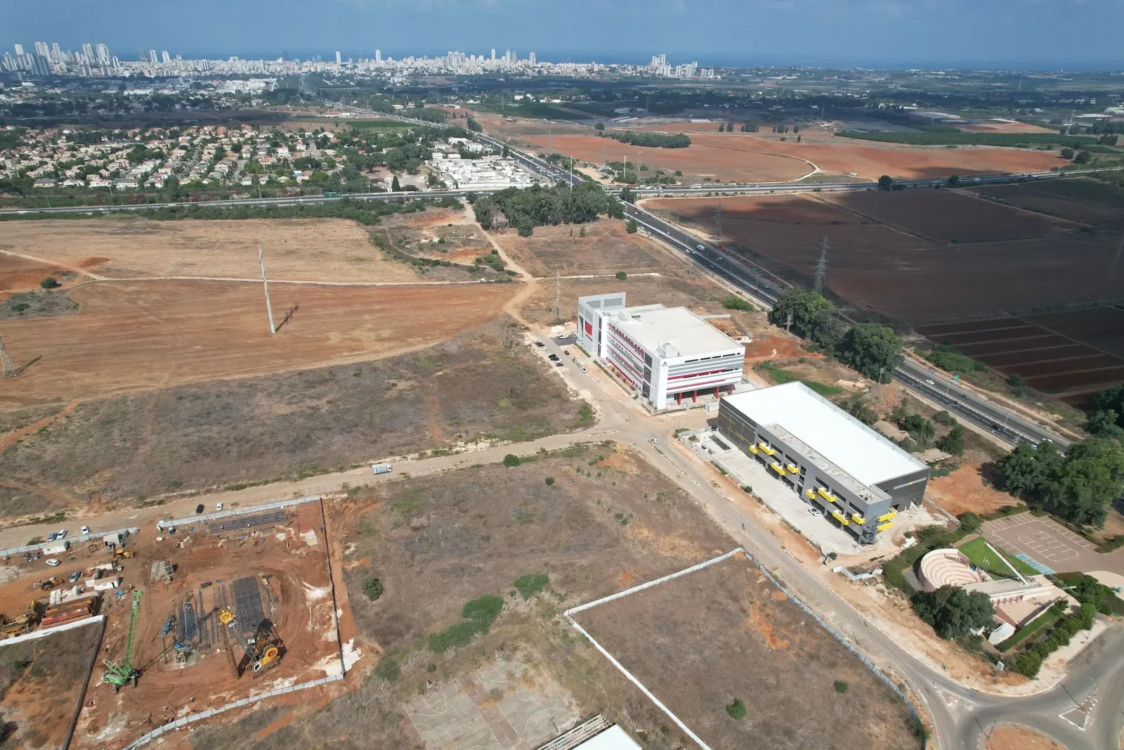א.ת בית ליד כפר יונה — נכס דהרי